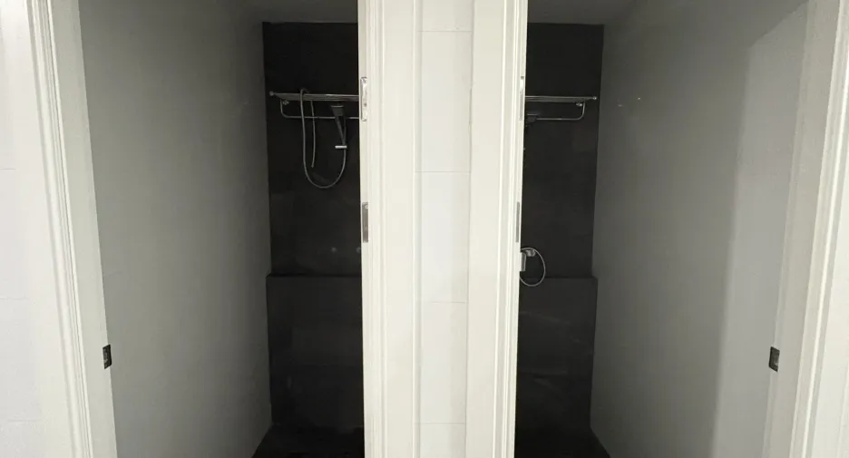For rent 3 bedrooms retail Space in Mueang Chiang Mai, Chiang Mai