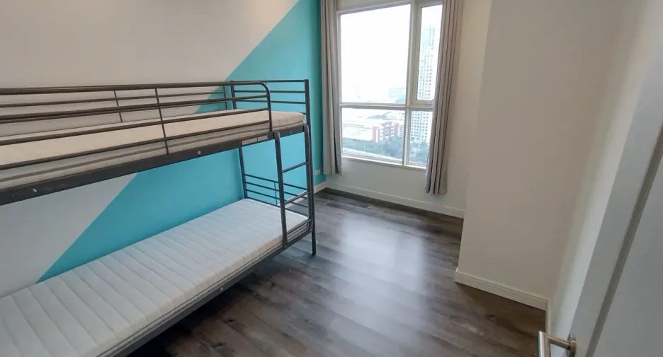 For sale 2 bedrooms condo in Khlong San, Bangkok