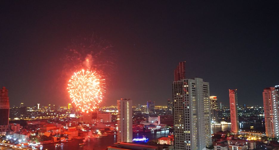For sale 2 bedrooms condo in Khlong San, Bangkok