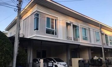 For sale 3 ベッドルーム townhouse in San Kamphaeng, Chiang Mai