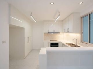 For sale 4 ベッドルーム townhouse in Khlong Toei, Bangkok