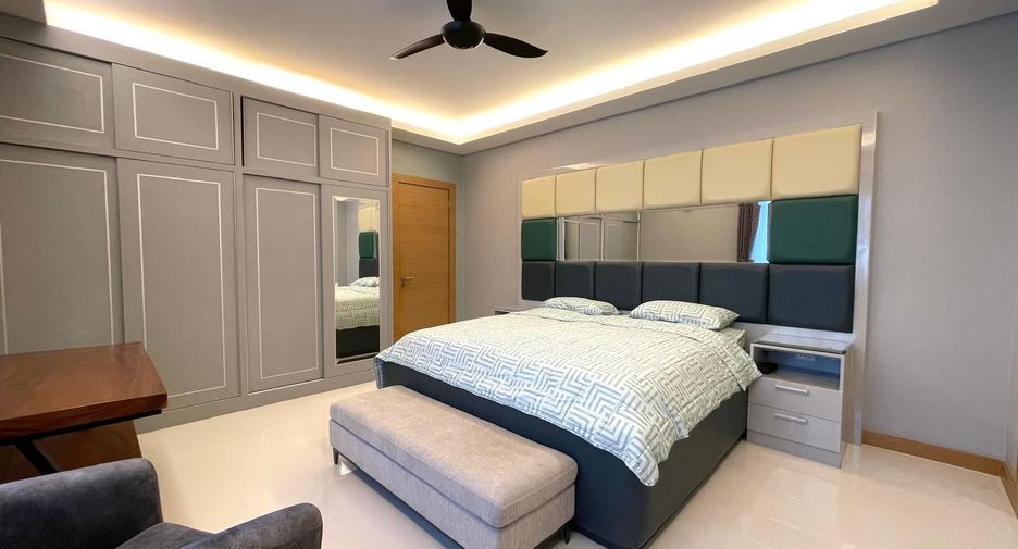 For rent 2 bedrooms villa in Bang Lamung, Chonburi