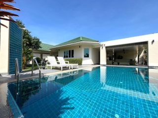 For rent 2 bedrooms villa in Bang Lamung, Chonburi