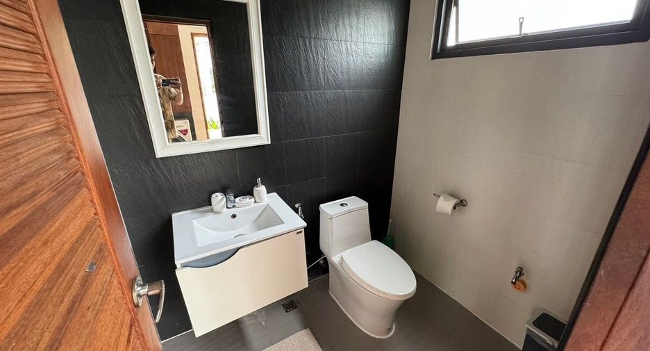 For rent 3 bedrooms villa in Ko Samui, Surat Thani