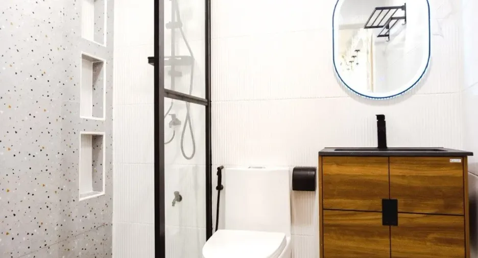 For sale 4 bedrooms townhouse in Wang Thonglang, Bangkok