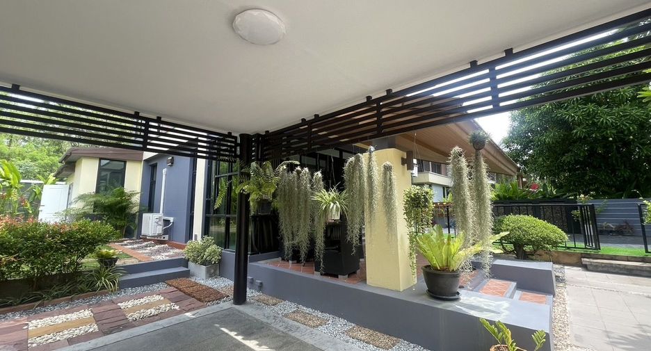 出售 和 出租 3 卧室 独立屋 在 Bang Lamung, Chon Buri