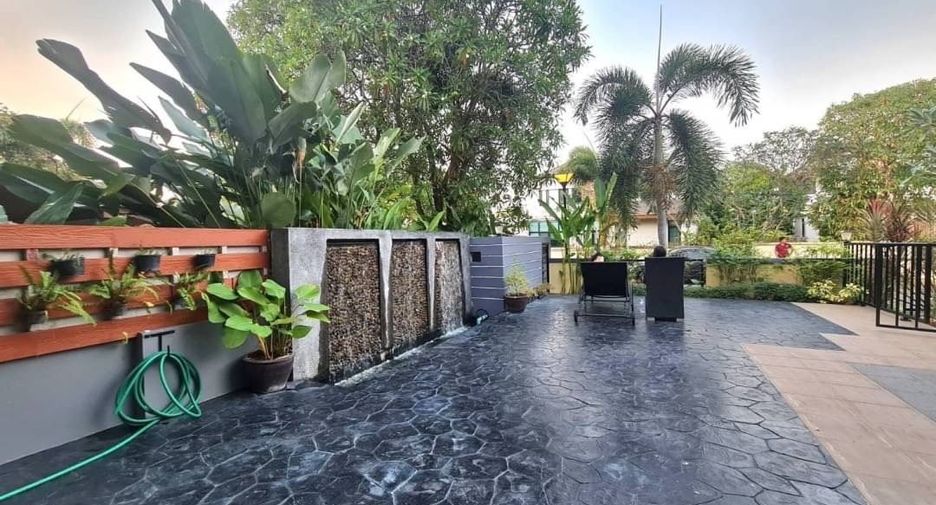 出售 和 出租 3 卧室 独立屋 在 Bang Lamung, Chon Buri