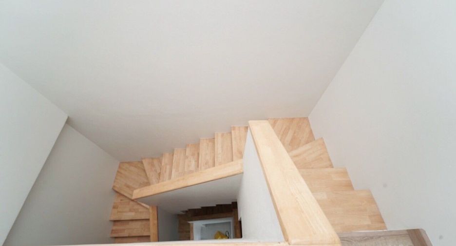 For rent 3 bedrooms townhouse in Mueang Chiang Mai, Chiang Mai