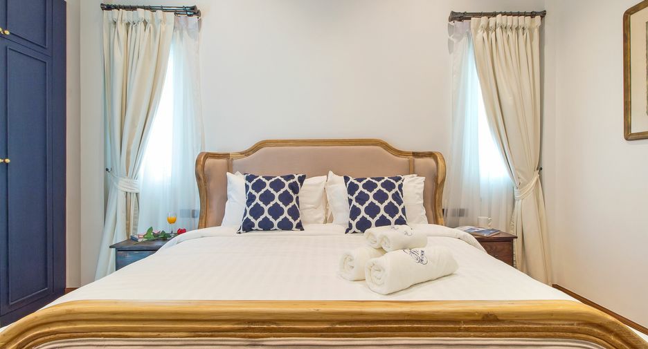 For rent 5 bedrooms villa in Bang Lamung, Chonburi