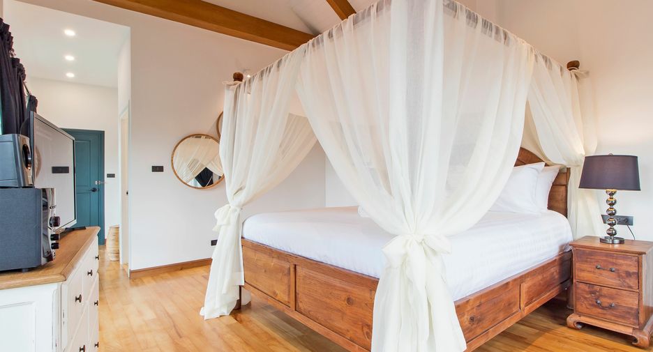 For rent 5 bedrooms villa in Bang Lamung, Chonburi