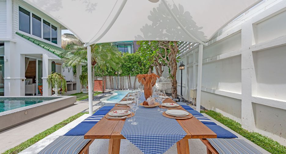For rent 5 bedrooms villa in Bang Lamung, Chonburi