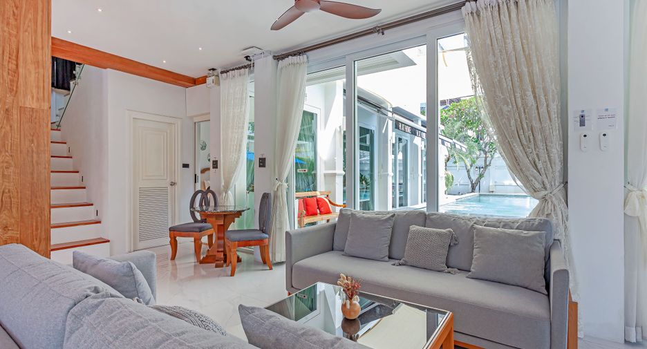 For rent 5 bedrooms villa in Bang Lamung, Chonburi