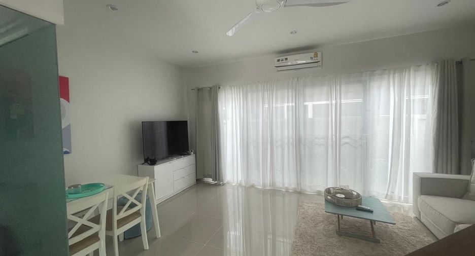 Casa adosada en alquiler de 3 habitaciones en Mueang Phuket, Phuket