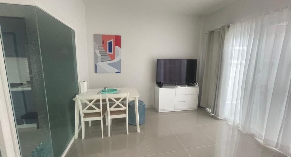 Casa adosada en alquiler de 3 habitaciones en Mueang Phuket, Phuket