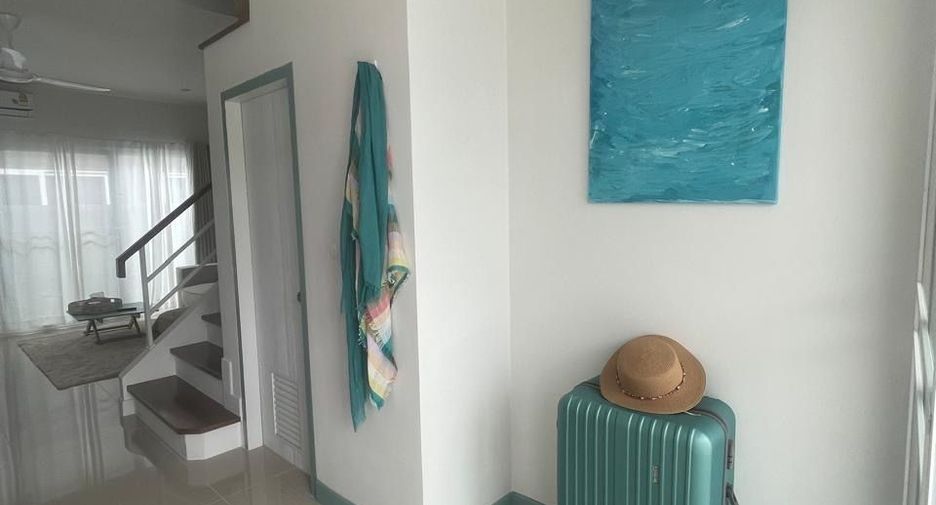 Casa adosada en alquiler de 3 habitaciones en Mueang Phuket, Phuket