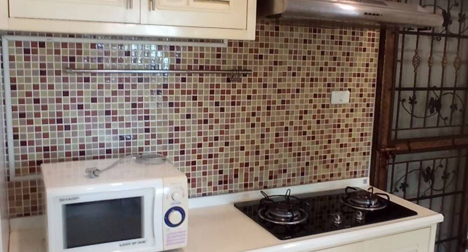 For sale 3 bedrooms house in Saraphi, Chiang Mai