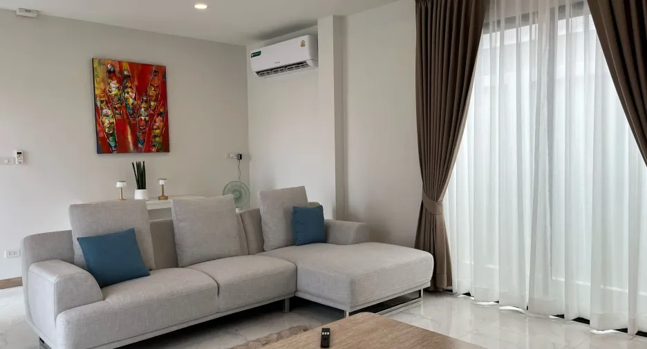 For rent 4 bedrooms villa in Hua Hin, Prachuap Khiri Khan