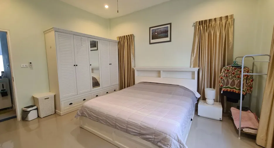 For rent 3 bedrooms villa in Hua Hin, Prachuap Khiri Khan