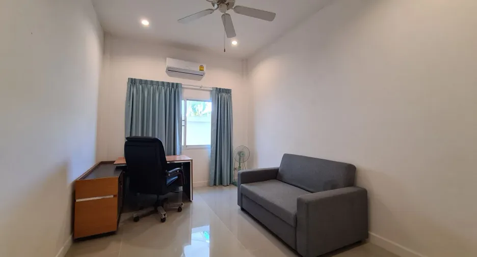 For rent 3 bedrooms villa in Hua Hin, Prachuap Khiri Khan
