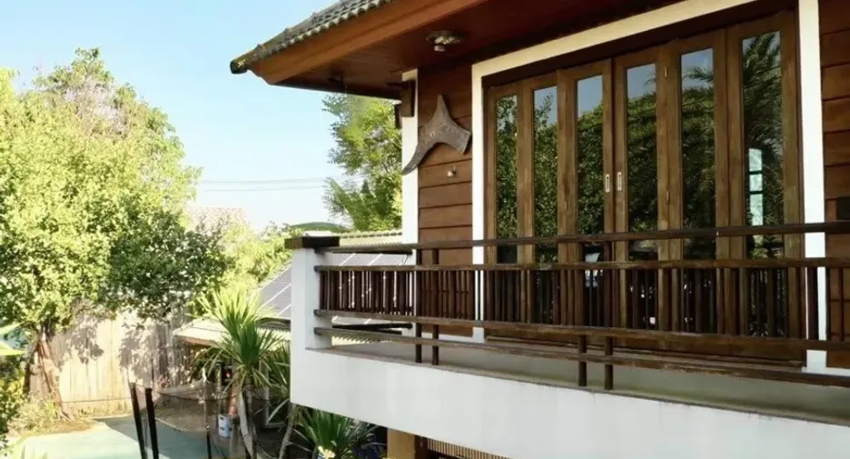 For sale and for rent 5 bedrooms villa in Mae Rim, Chiang Mai