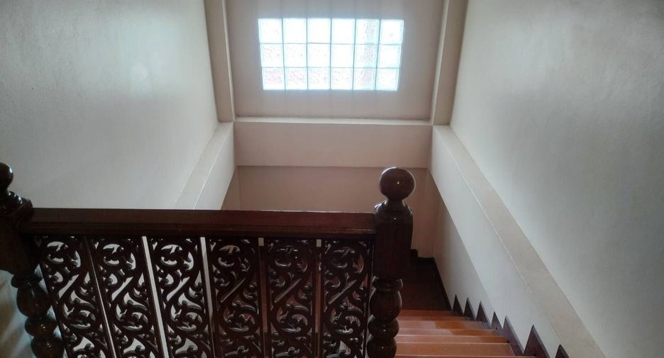 Casa en alquiler de 4 habitaciones en Mueang Chiang Mai, Chiang Mai