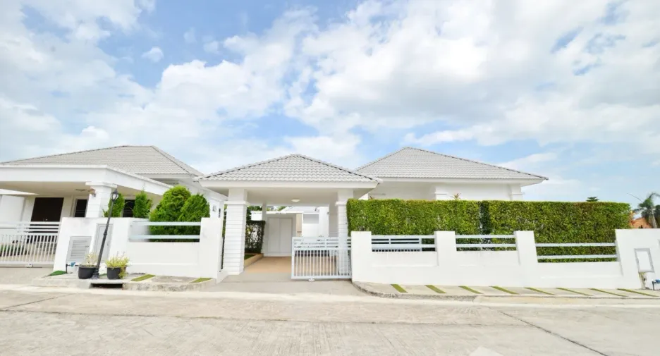 For rent 2 bedrooms villa in Hua Hin, Prachuap Khiri Khan