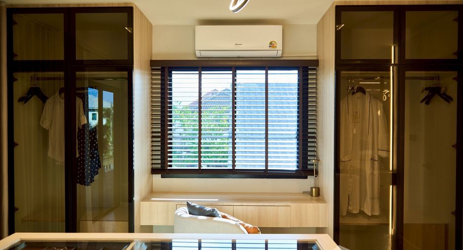 À vendre et à louer 4 chambres villa à San Sai, Chiang Mai