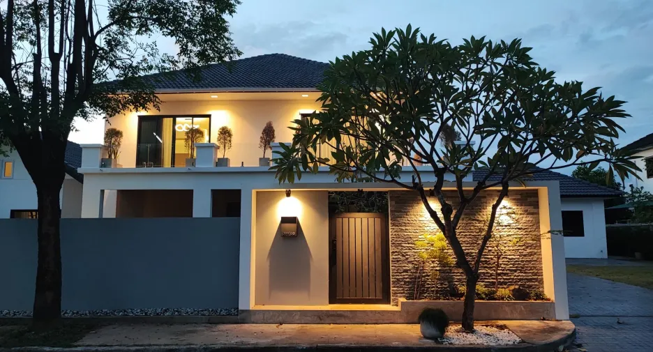Villa en venta y en alquiler de 4 habitaciones en San Sai, Chiang Mai