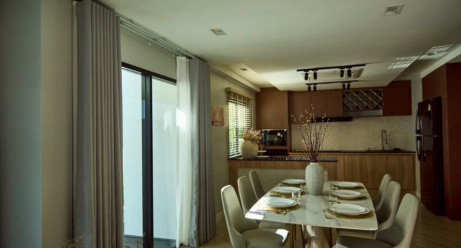 À vendre et à louer 4 chambres villa à San Sai, Chiang Mai