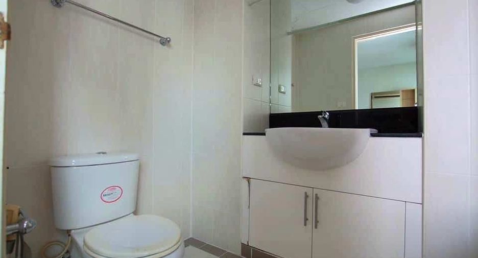 For sale and for rent 2 bedrooms condo in Watthana, Bangkok