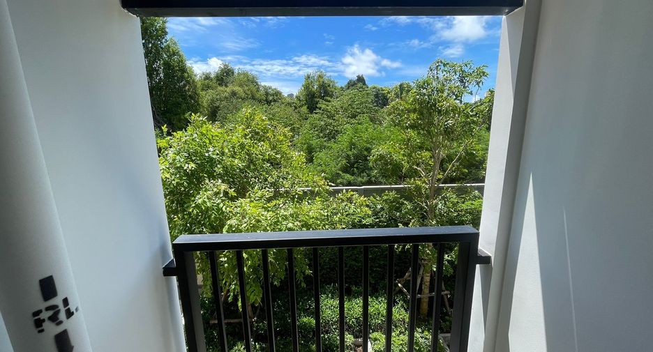For sale studio condo in Bang Lamung, Chonburi