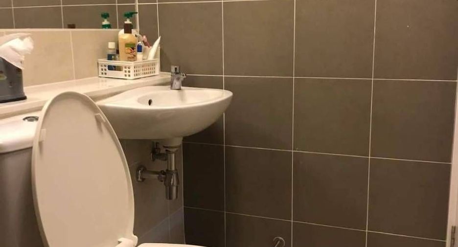 For sale 1 bed condo in Suan Luang, Bangkok