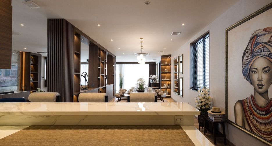 For sale 5 bedrooms villa in Hang Dong, Chiang Mai