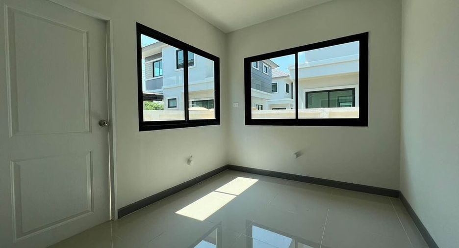 Haus zur Miete mit 3 Zimmer in San Kamphaeng, Chiang Mai