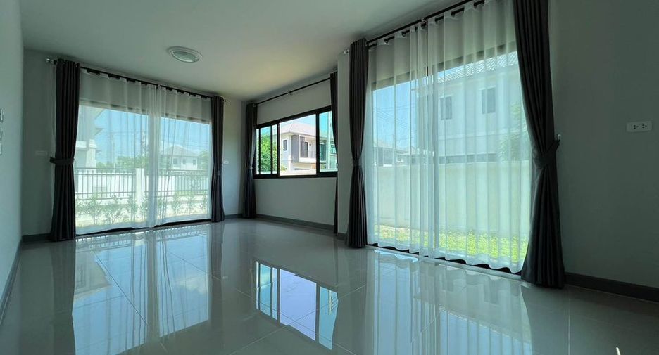 Haus zur Miete mit 3 Zimmer in San Kamphaeng, Chiang Mai