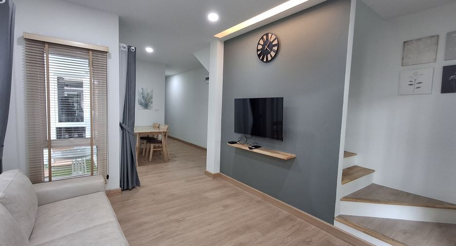 For rent 3 bedrooms townhouse in Mueang Phuket, Phuket