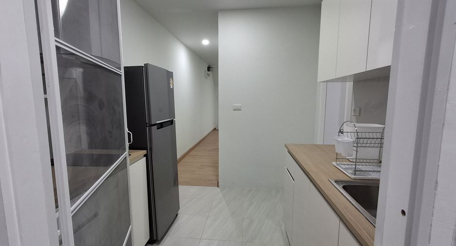 For rent 3 bedrooms townhouse in Mueang Phuket, Phuket