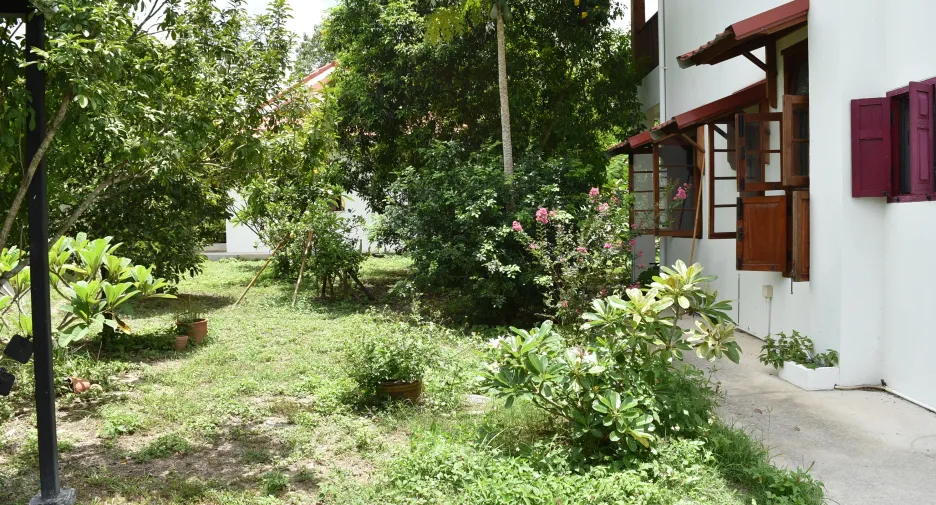 For sale 5 bedrooms house in Hang Dong, Chiang Mai