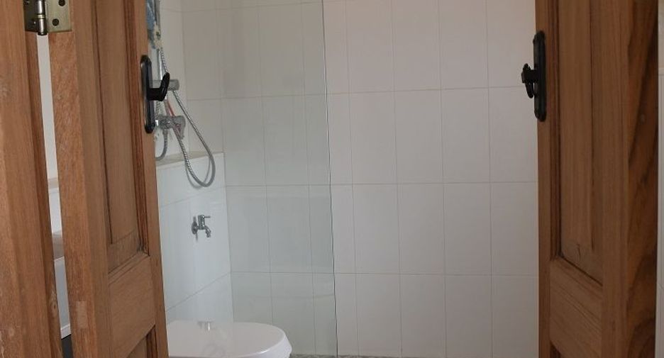 Casa en venta de 5 habitaciones en Hang Dong, Chiang Mai