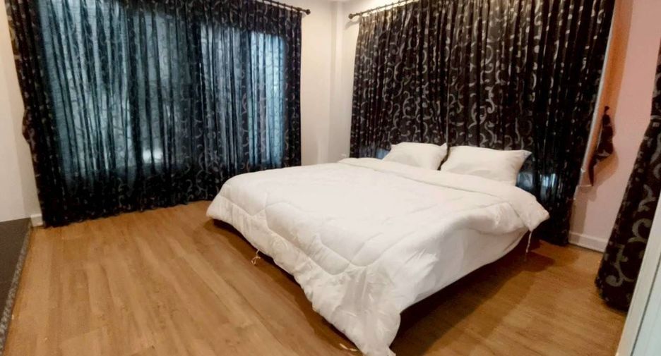 Villa zur Miete mit 4 Zimmer in Saraphi, Chiang Mai
