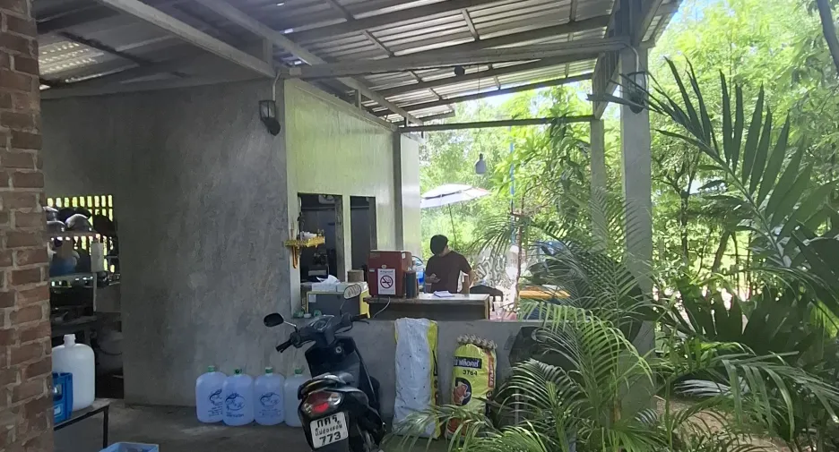 À vendre et à louer 5 chambres maison à Hang Dong, Chiang Mai