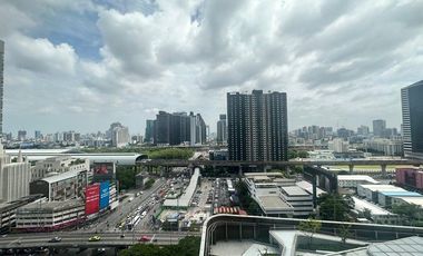 For sale 2 bedrooms condo in Watthana, Bangkok