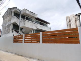 For sale 12 ベッドルーム retail Space in Mueang Chiang Mai, Chiang Mai
