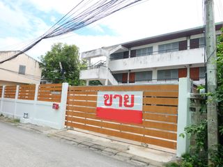 出售 12 卧室 商业空间 在 Mueang Chiang Mai, Chiang Mai