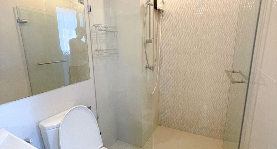 For sale 1 bed condo in Bang Phlat, Bangkok