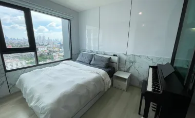 Wohnung zum Kauf mit 1 Zimmer in Bang Phlat, Bangkok