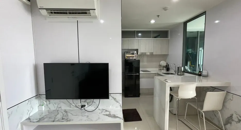 For sale 1 bed condo in Bang Phlat, Bangkok