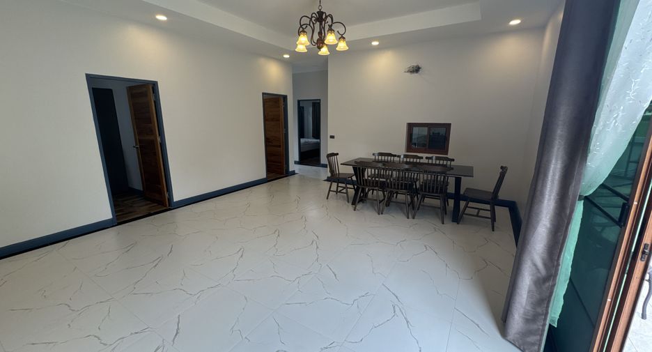 For sale and for rent 3 bedrooms villa in San Sai, Chiang Mai