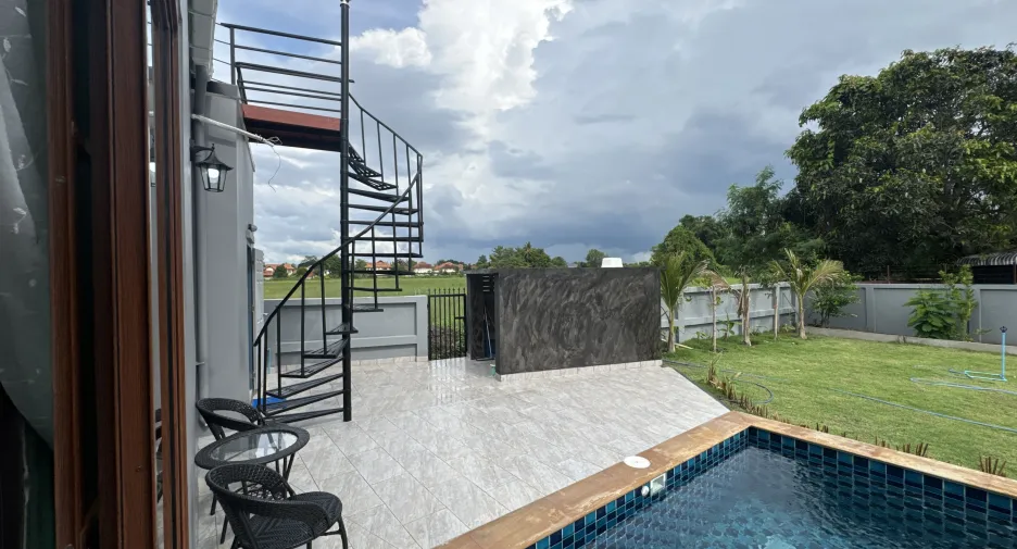 À vendre et à louer 3 chambres villa à San Sai, Chiang Mai