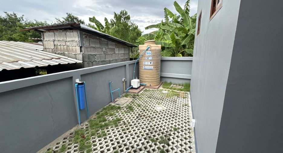 For sale and for rent 3 bedrooms villa in San Sai, Chiang Mai